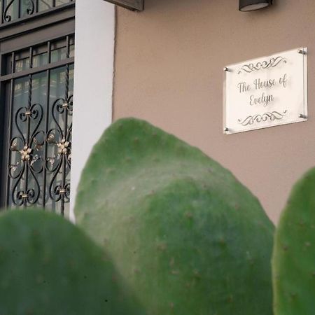 The House Of Evelyn Villa Catania Exterior photo
